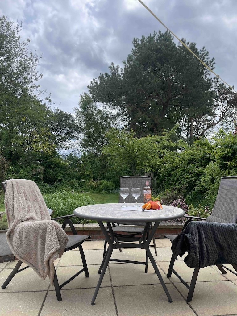 Dog friendly holiday cottage garden.